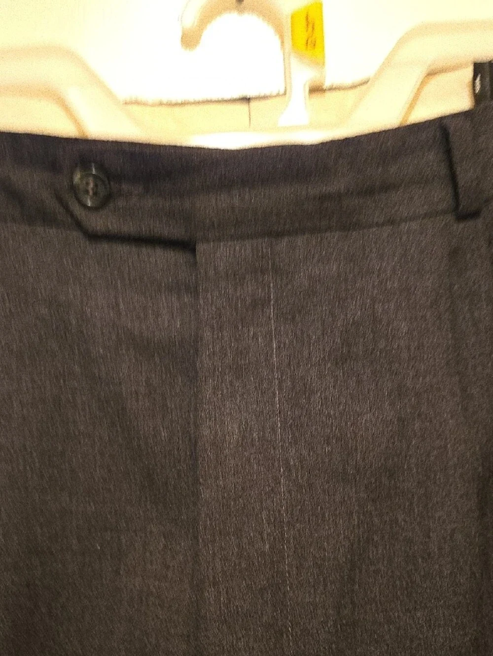 Men's Pleated Dress Pants in Dark Gray - Classic Tailored Style